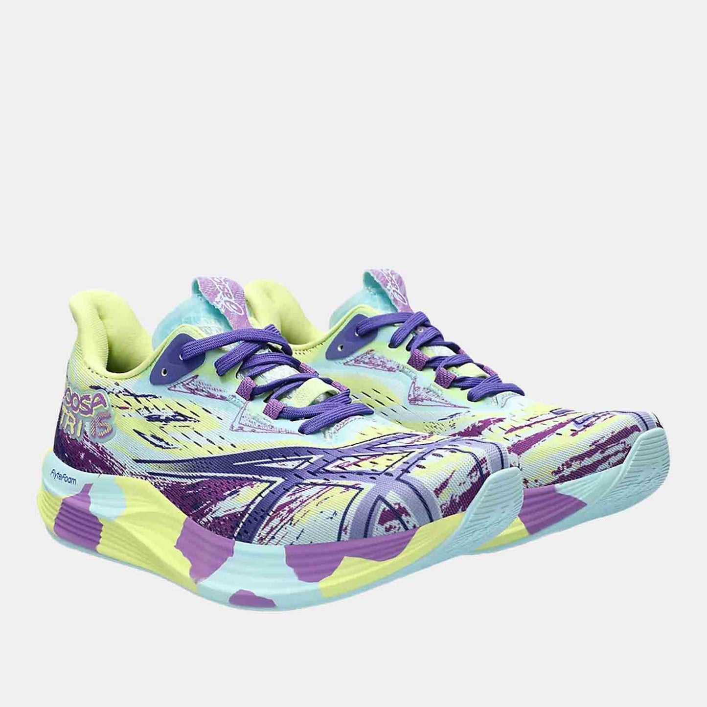 Front view of Women's Asics Noosa Tri 15 Running Shoes.