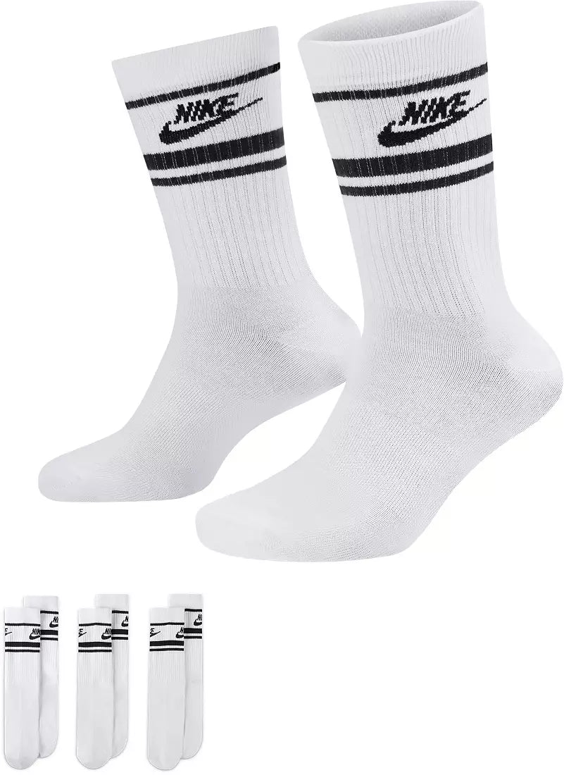 Nike Sportswear Everyday Essential Socks
