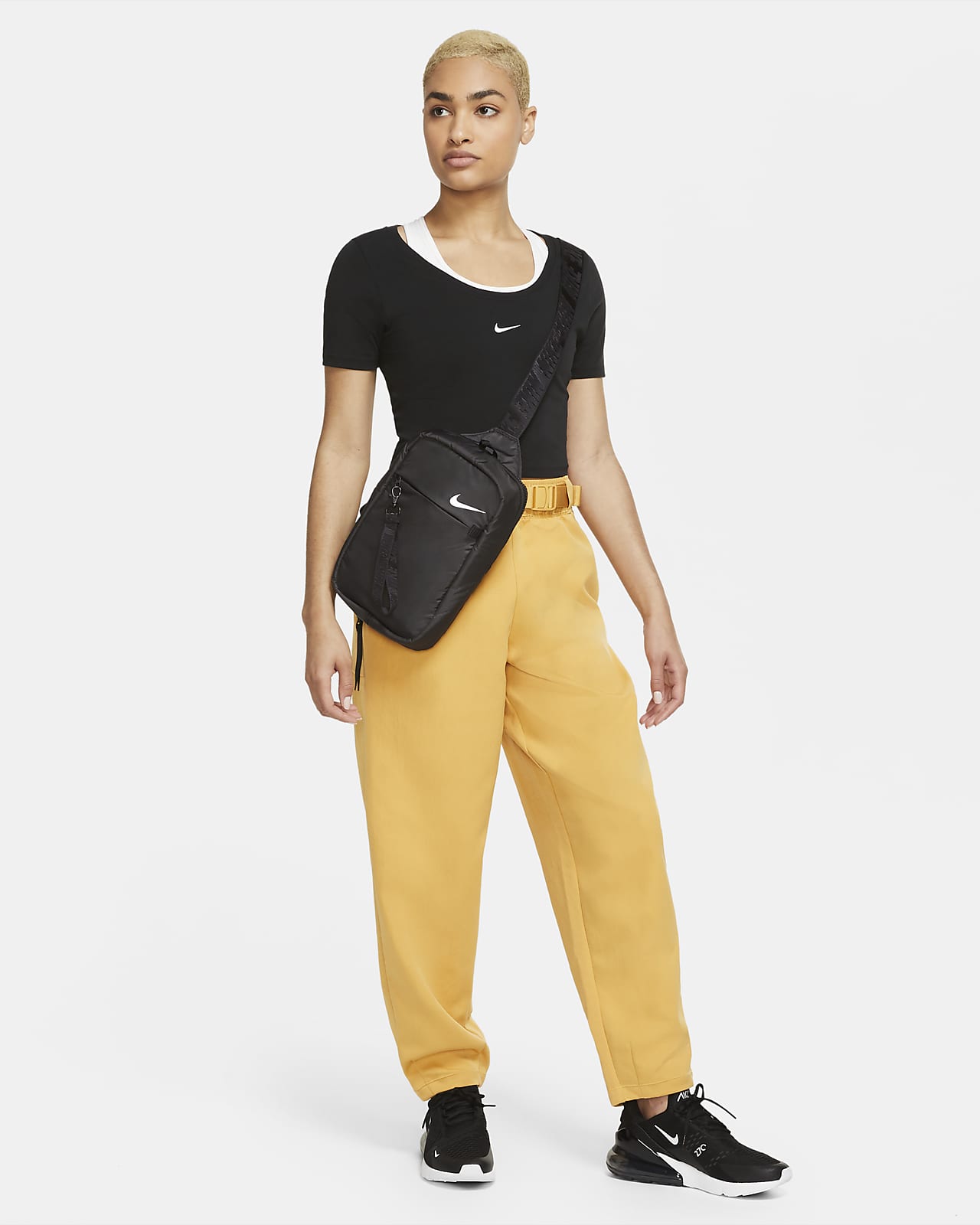 NIKE SPORTSWEAR ESSNTL CROSSBODY BAG