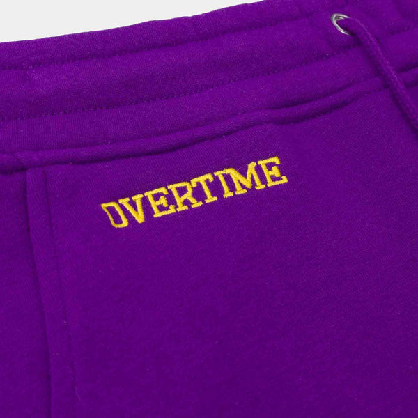 Up close view of the band on the Overtime Classic 24 Jogger.
