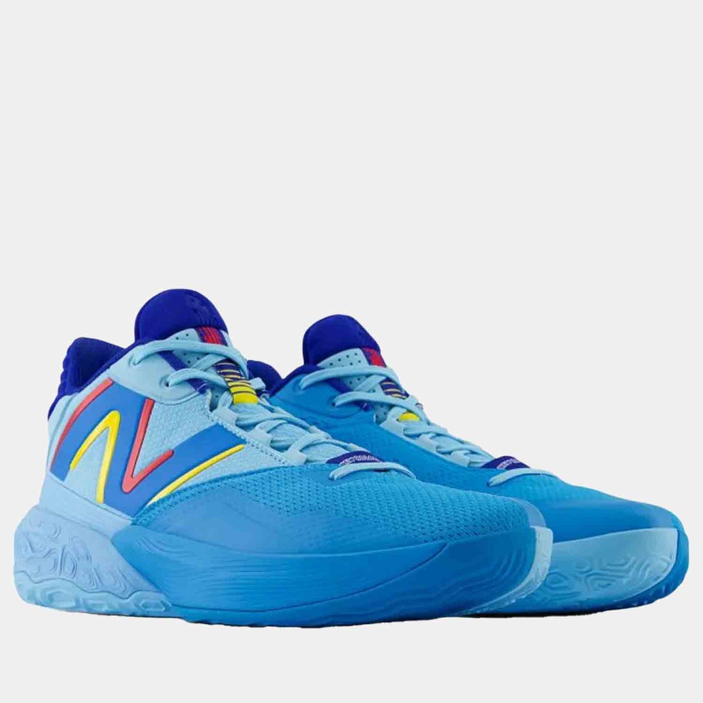 Front view of Men's New Balance Two Wxy V4.