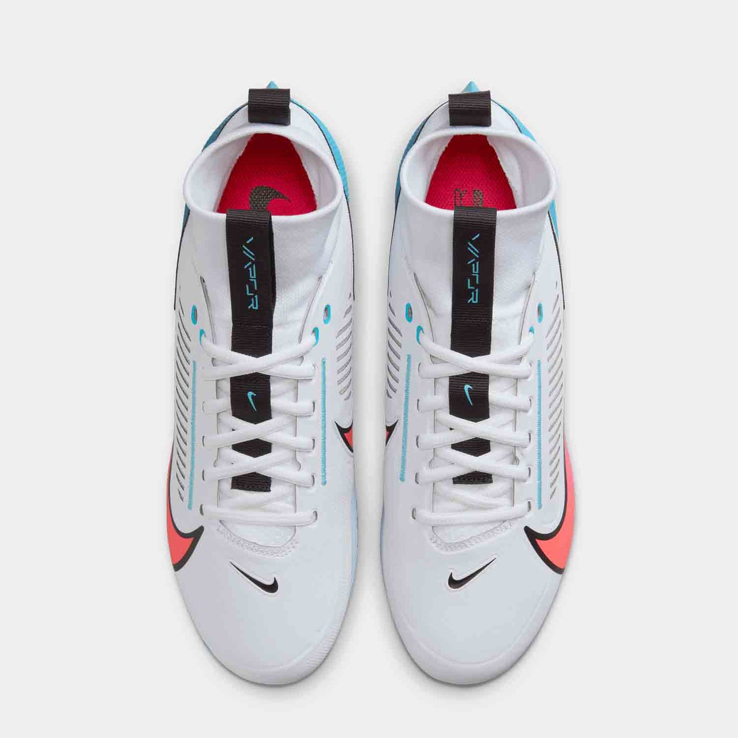 Top view of the Men's Nike Vapor Edge Pro 360 2 Football Cleats.