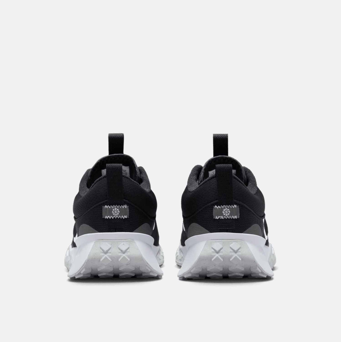 Rear view of Nike Men's Air Diamond Varsity Baseball Turf Shoe.