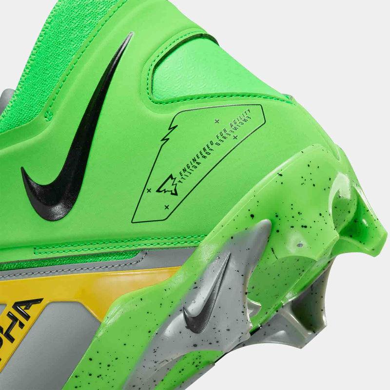 Up close, rear view of the Men's Nike Alpha Menace Pro 3 Football Cleats.