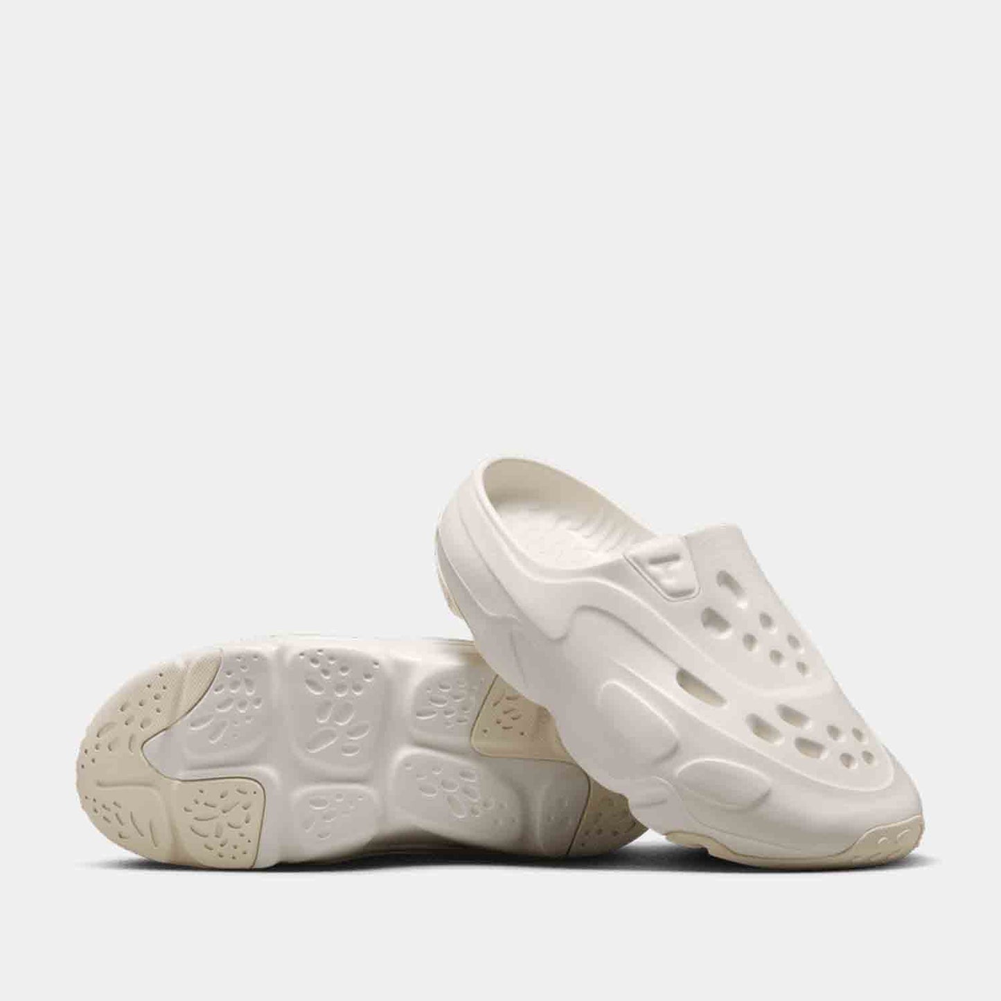 Front view of Men's Jordan Roam Slides.