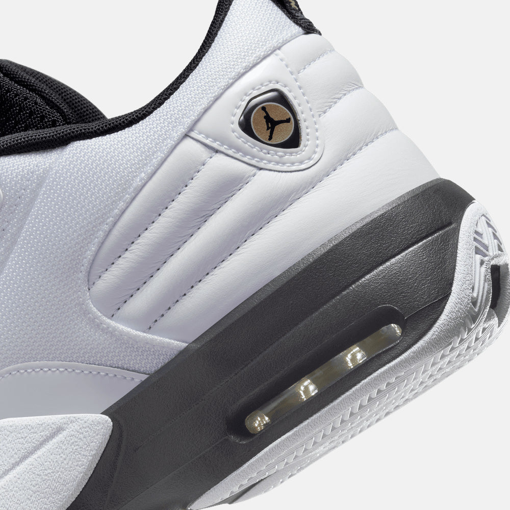 Up close, rear view of the Jordan Max Aura 6.