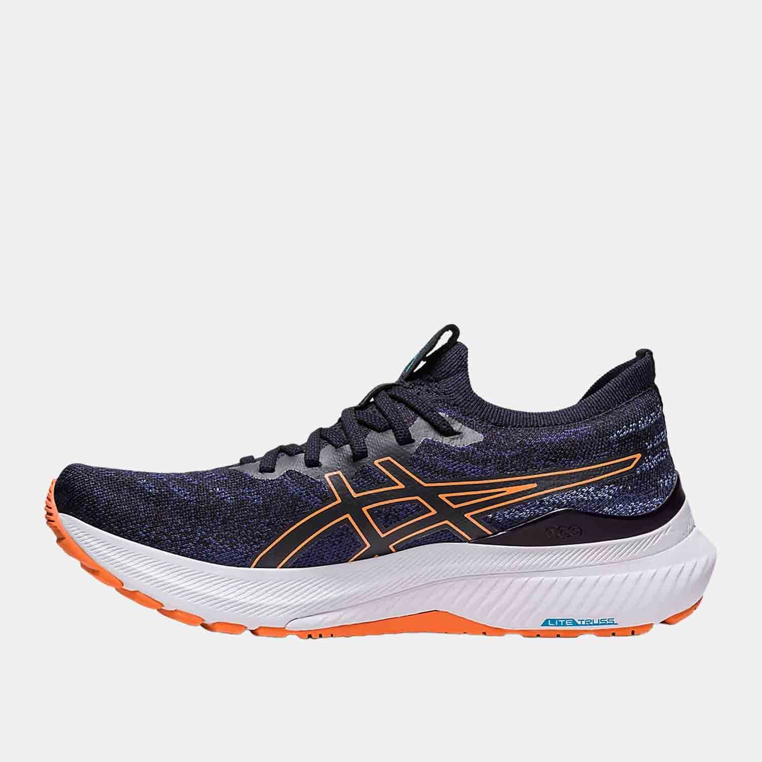 Side medial view of Men's Asics Gel-Kayano 29 Running Shoes.