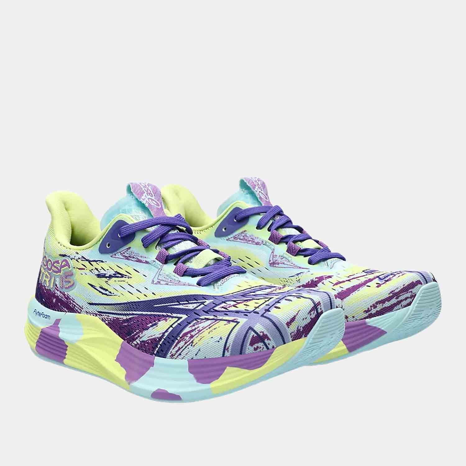 Front view of Women's Asics Noosa Tri 15 Running Shoes.