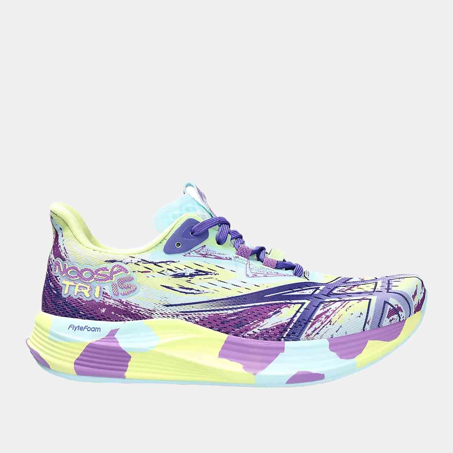 Side view of Women's Asics Noosa Tri 15 Running Shoes.