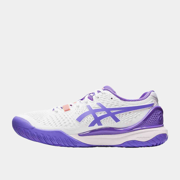 Side medial view of the Asics Women's Gel-Resolution 9 Tennis Shoes.