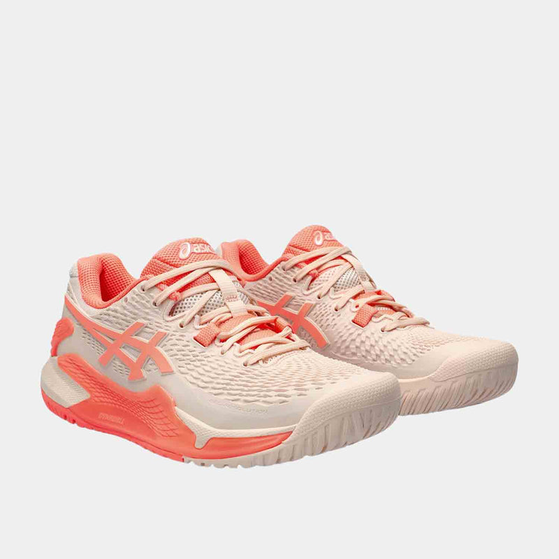 Front view of Women's Asics Gel-Resolution 9.