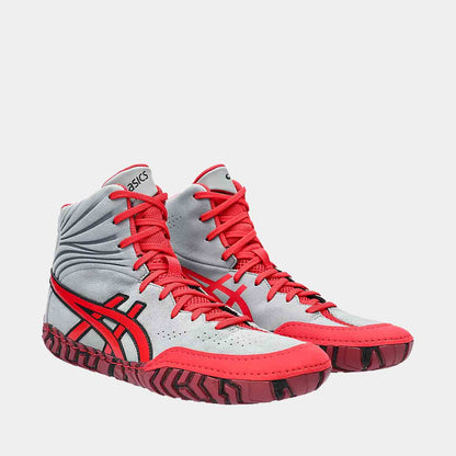 Front view of the Asics Aggressor 5 Wrestling Shoes.