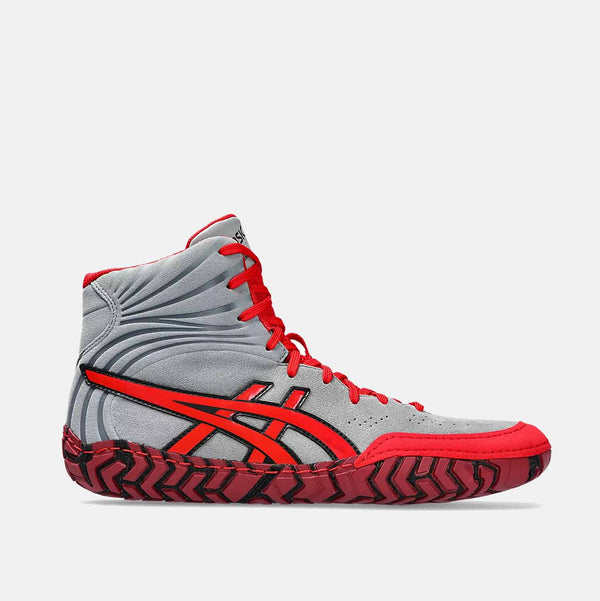 Side view of the Asics Aggressor 5 Wrestling Shoes.
