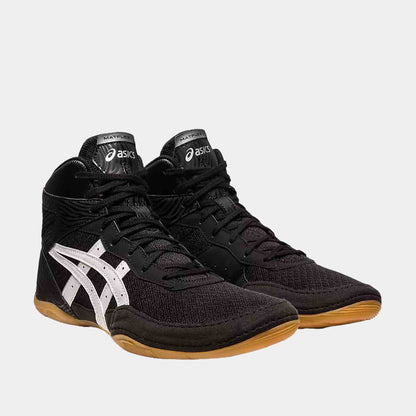 Front view of the Asics Men's Matflex 7 'Black White Gum' Wrestling Shoes.