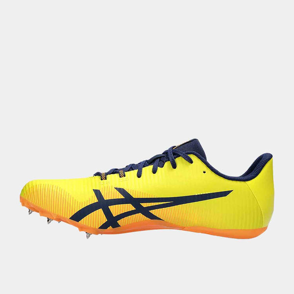 Side medial view of Asics Hypersprint 8 Sprint Spikes.