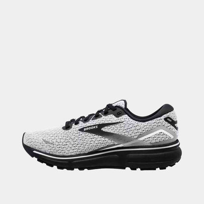 Side medial view of the Men's Brooks Ghost 15 Running Shoes.