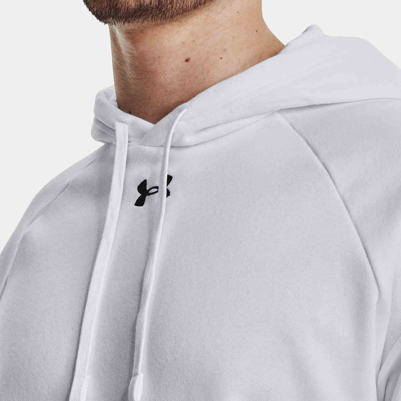 Up close view of emblem on the Men's Under Armour Rival Fleece Hoodie.