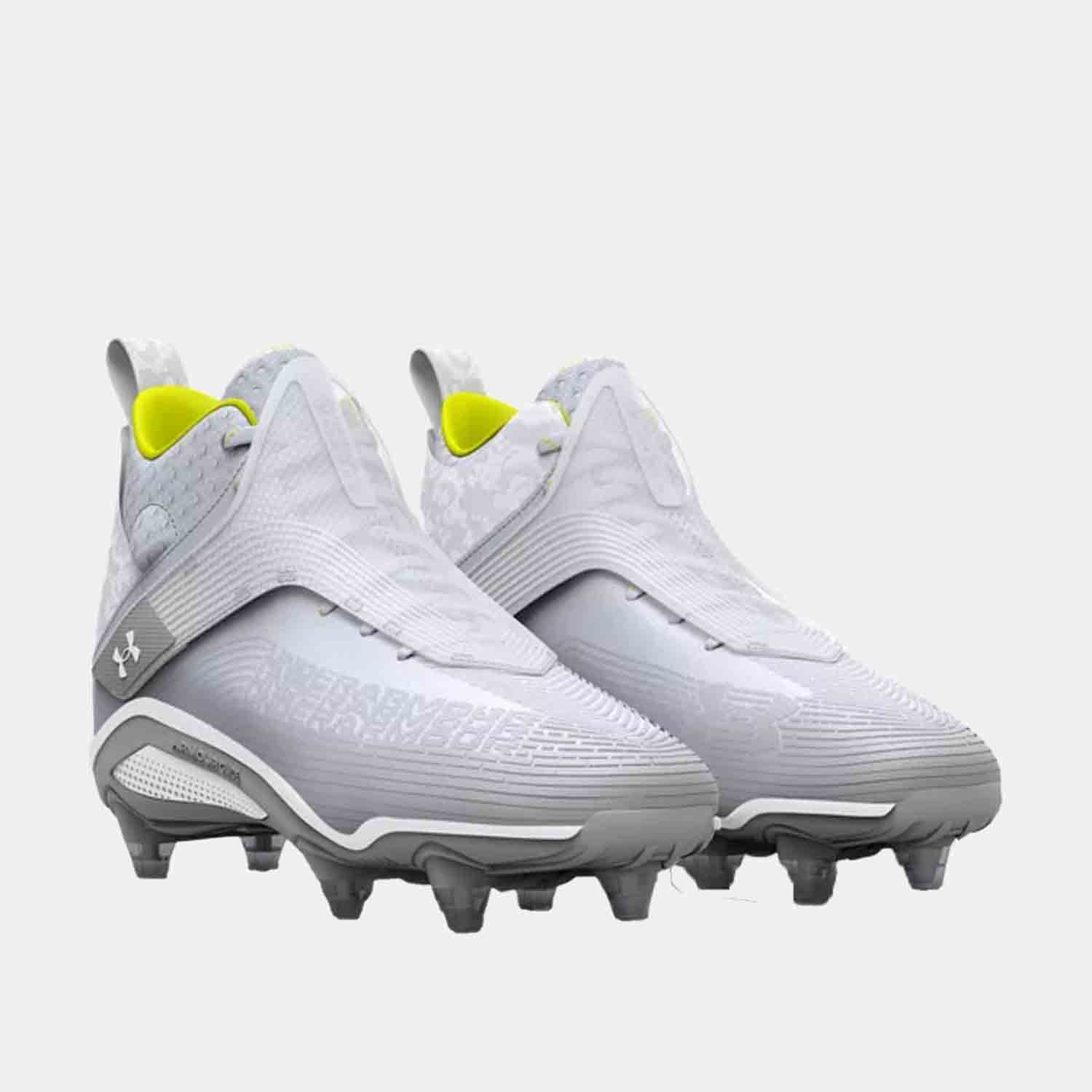 Front view of the Men's UA Highlight Hammer D Football Cleats.