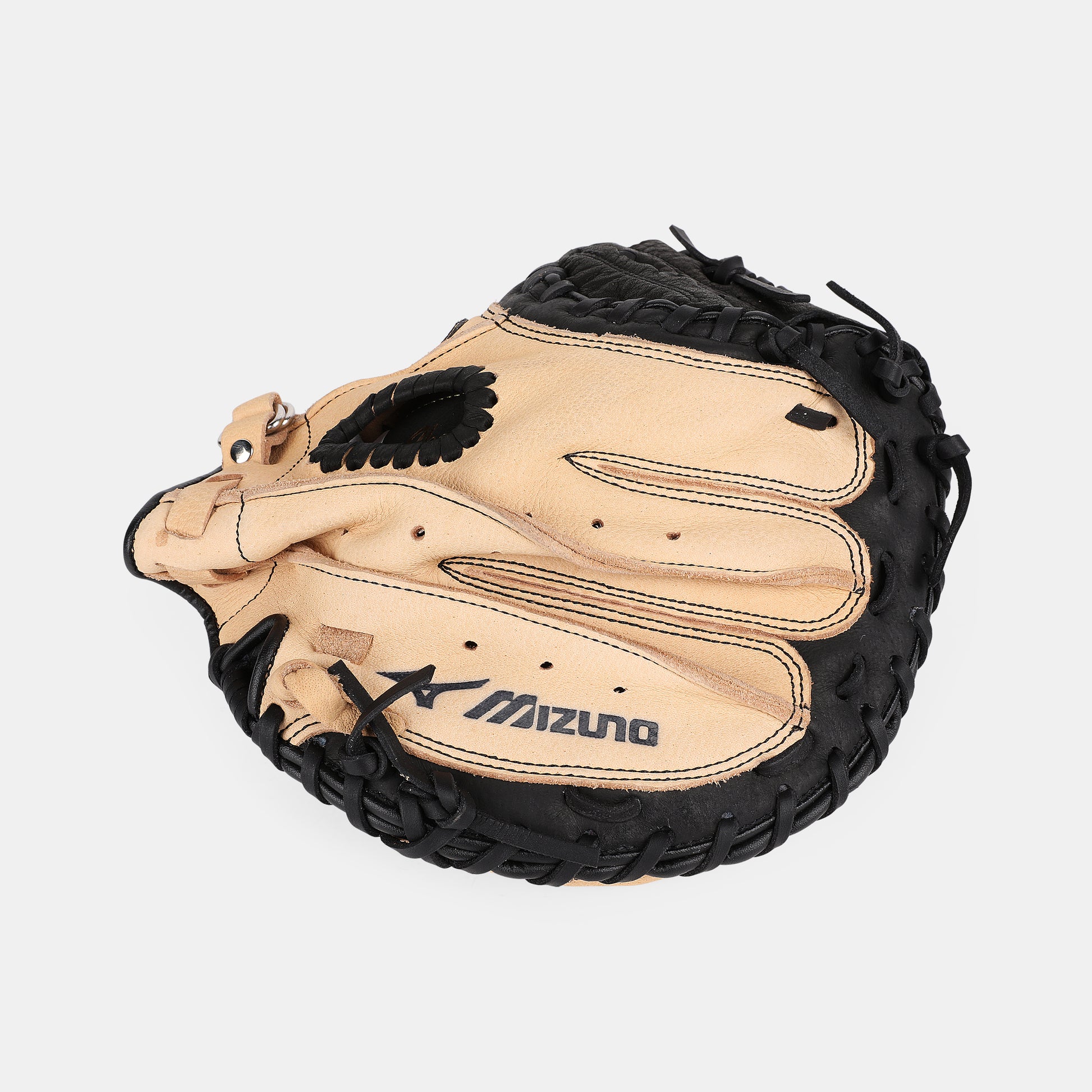 Side view of Mizuno GXC105 Prospect 32.5" Baseball Catchers Mitt.