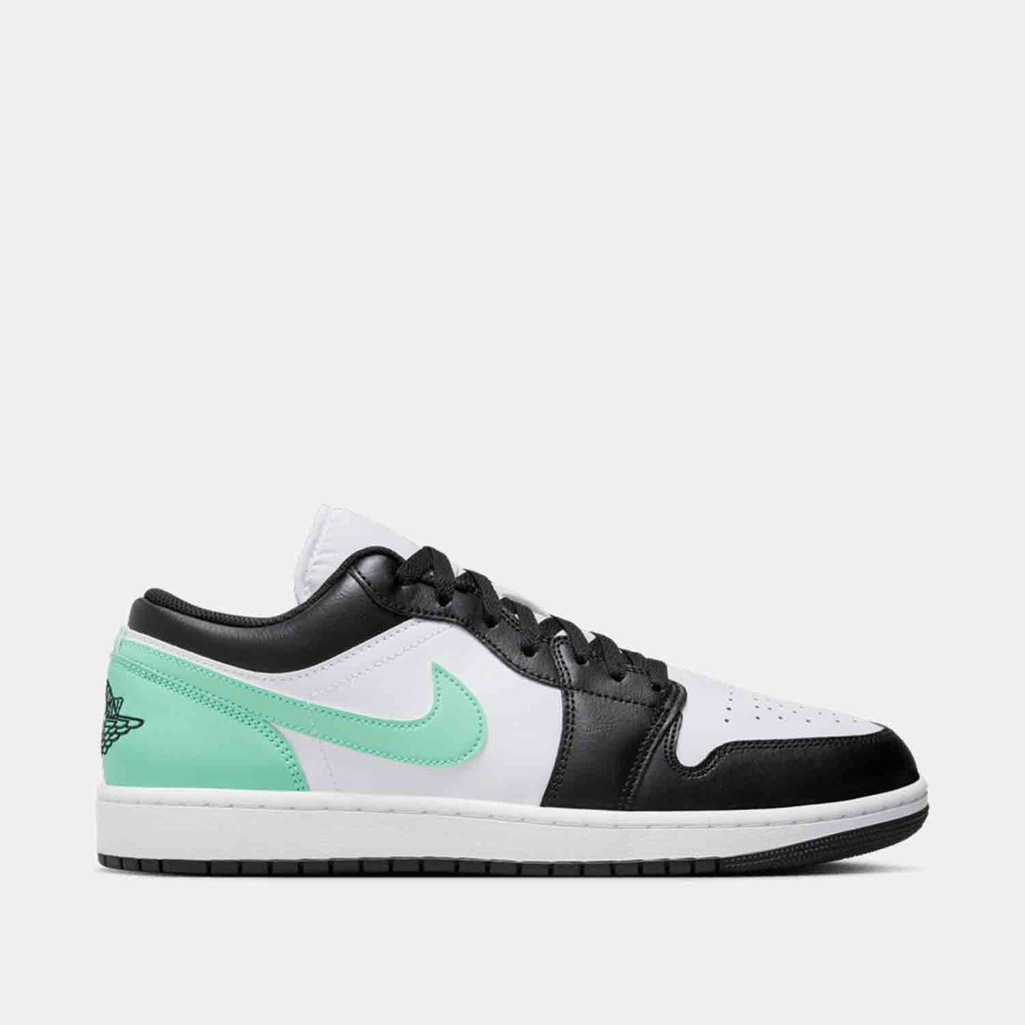 Side view of Men's Jordan 1 Low.