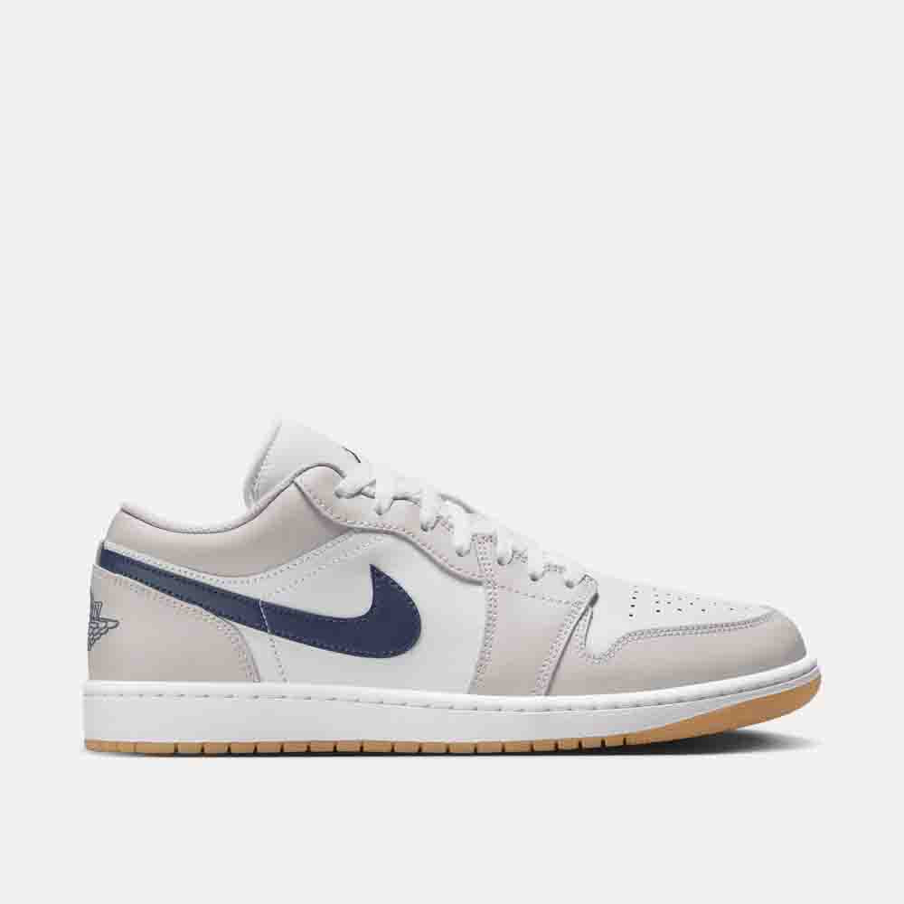 Side view of the Air Jordan 1 Low.