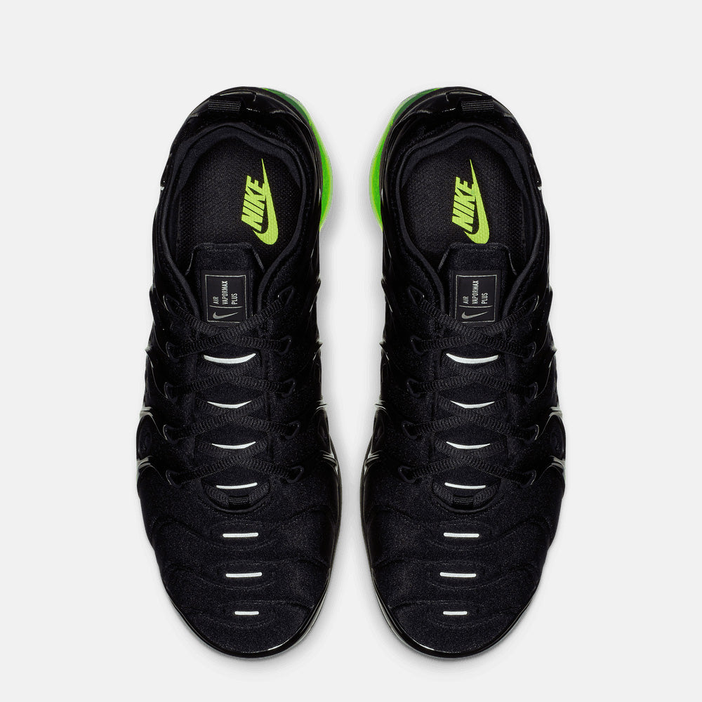 Top view of the Nike Men's Air VaporMax Plus.