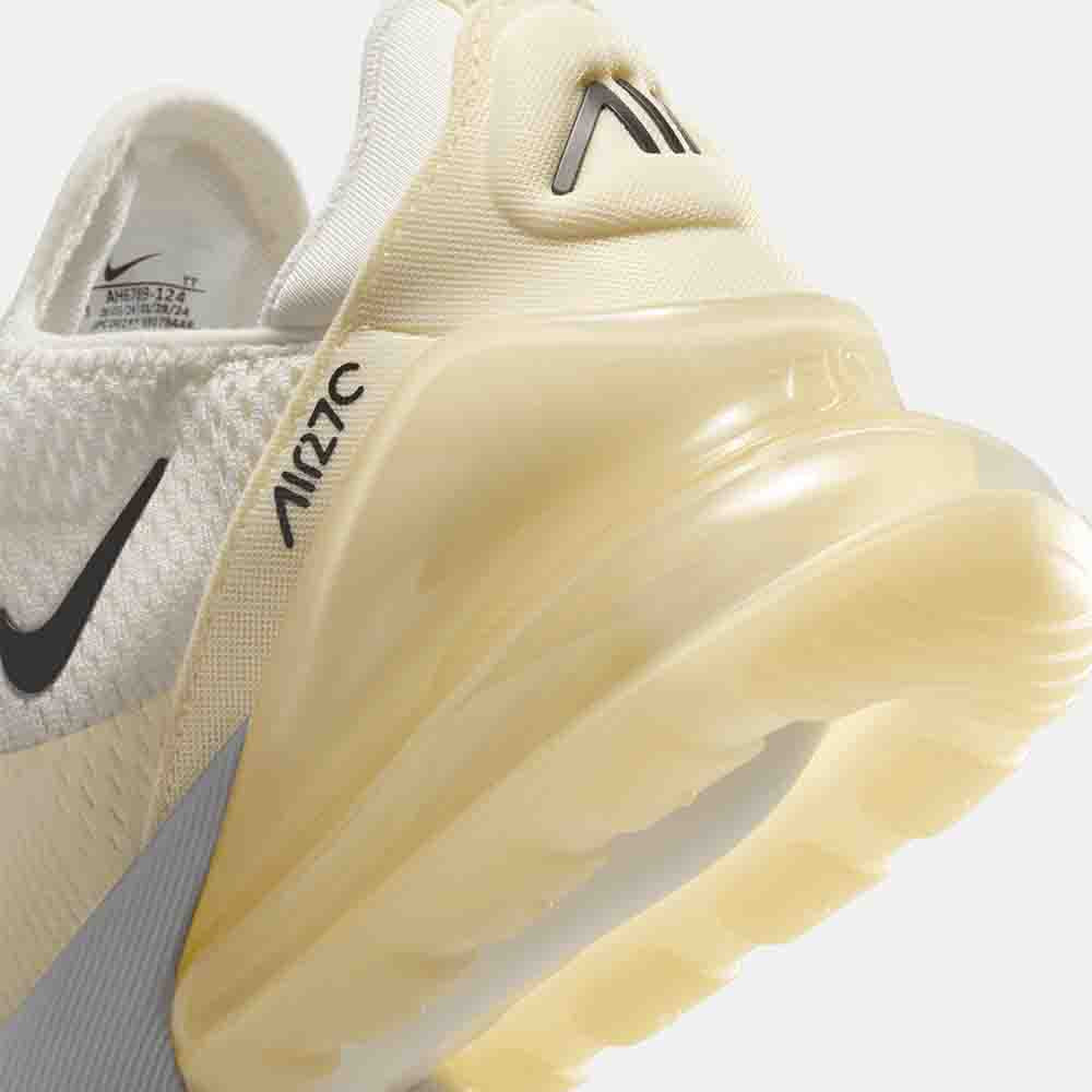 Up close, rear view of the Women's Nike Air Max 270.