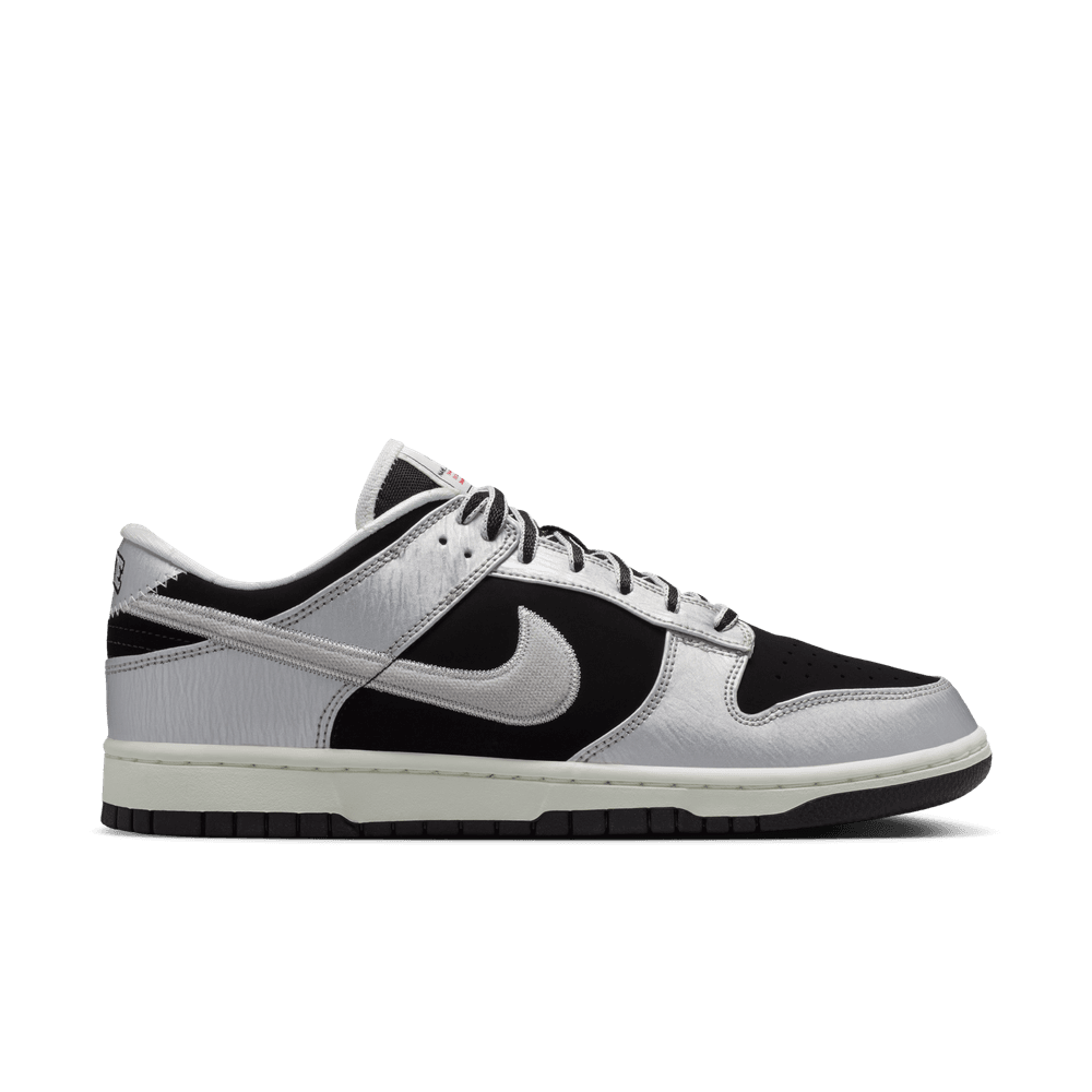 NIKE DUNK LOW RETRO