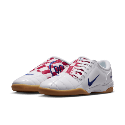 Nike Total 90 Checkered