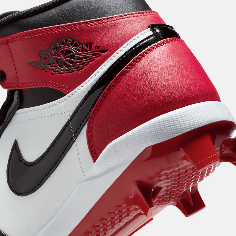 Up close, rear view of the Men's Jordan 1 Retro MCS Baseball Cleats.