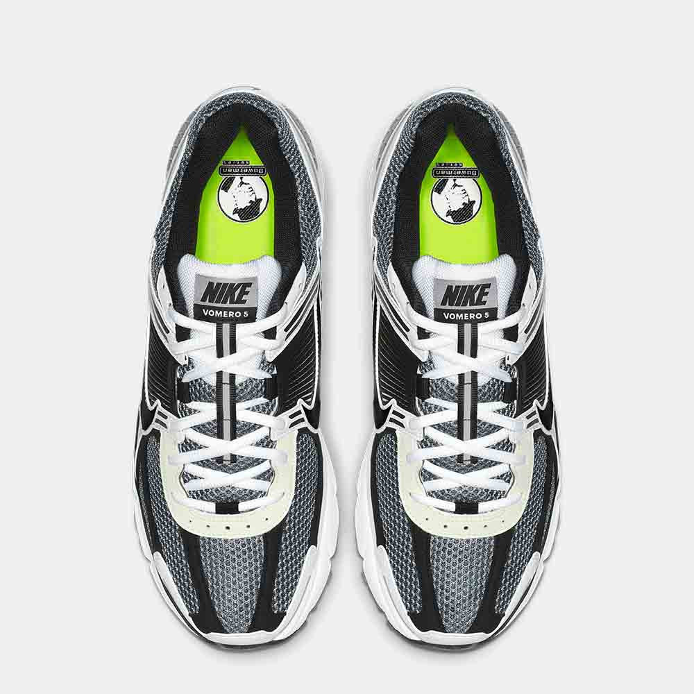 Top view of the Men's Nike Zoom Vomero 5 SE.