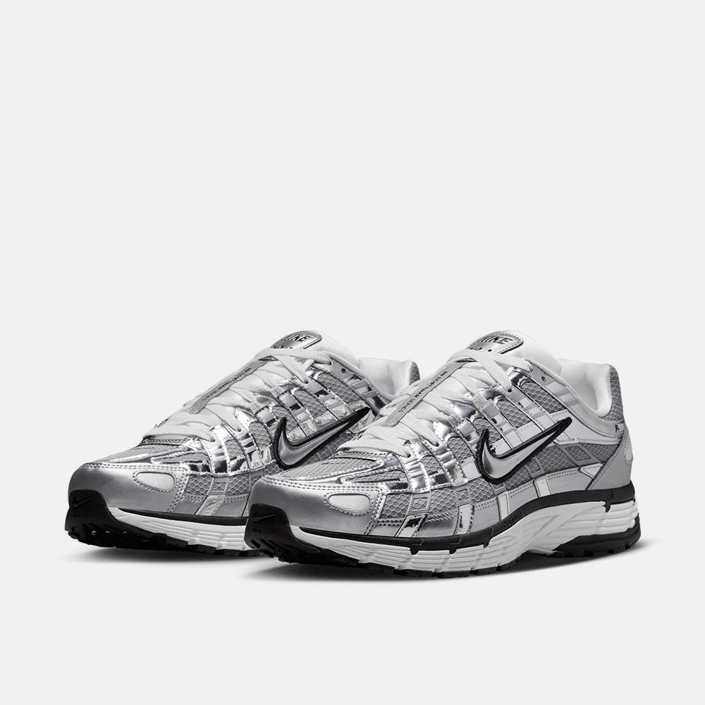 Front view of the Men's Nike P-6000.