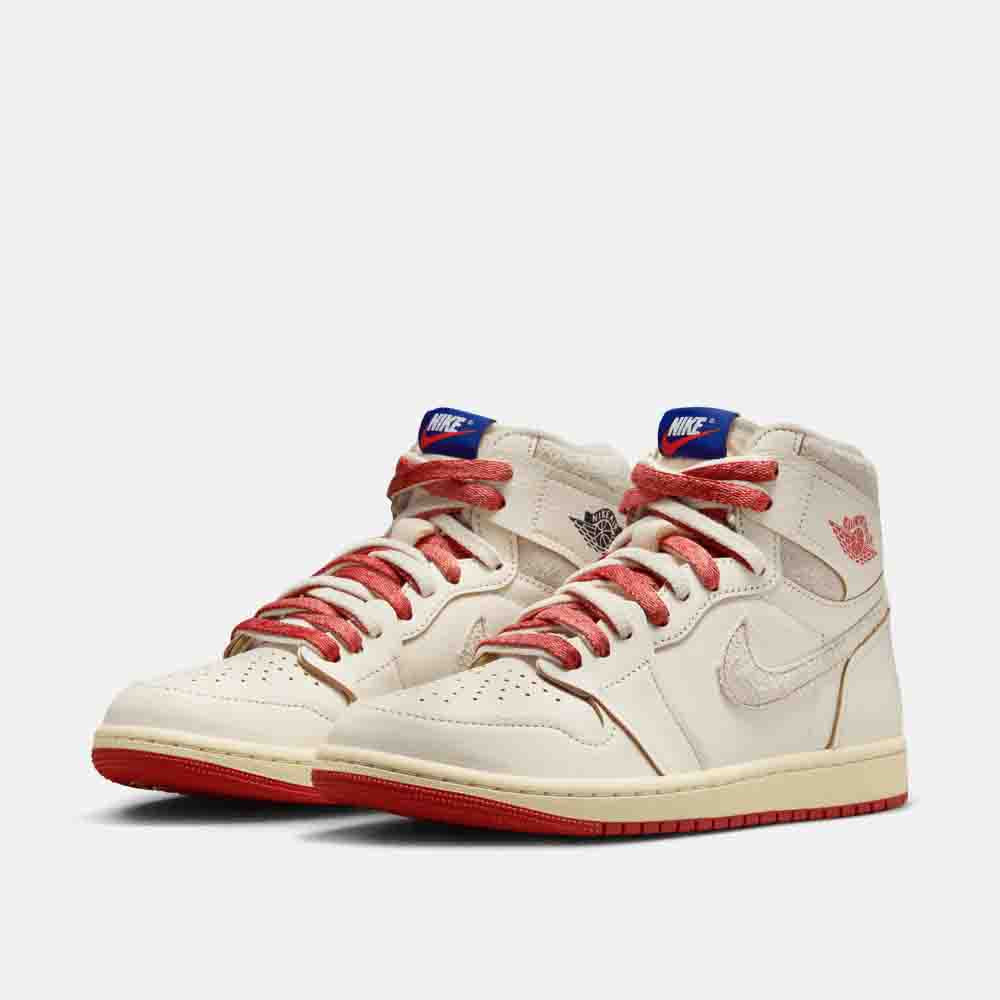 Front view of the Women's Air Jordan 1 High OG "Rare Air".