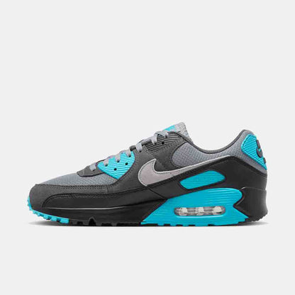 Side medial view of the Men's Nike Air Max 90.