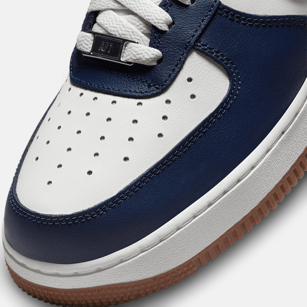 Men's Air Force 1 '07 LV8