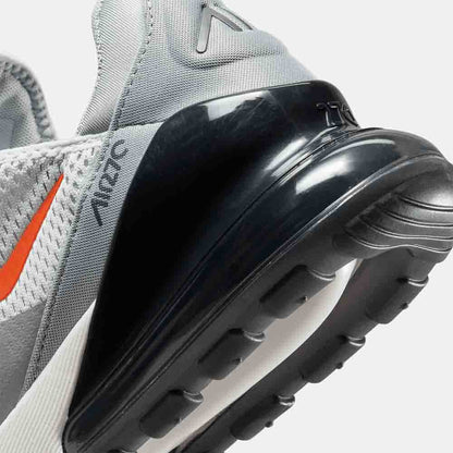 Up close, rear view of the Men's Nike Air Max 270.