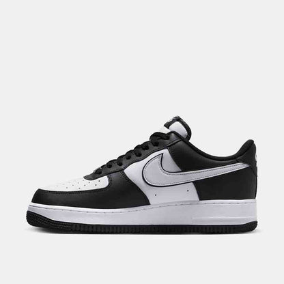 Side medial view of the Men's Nike Air Force 1 '07.
