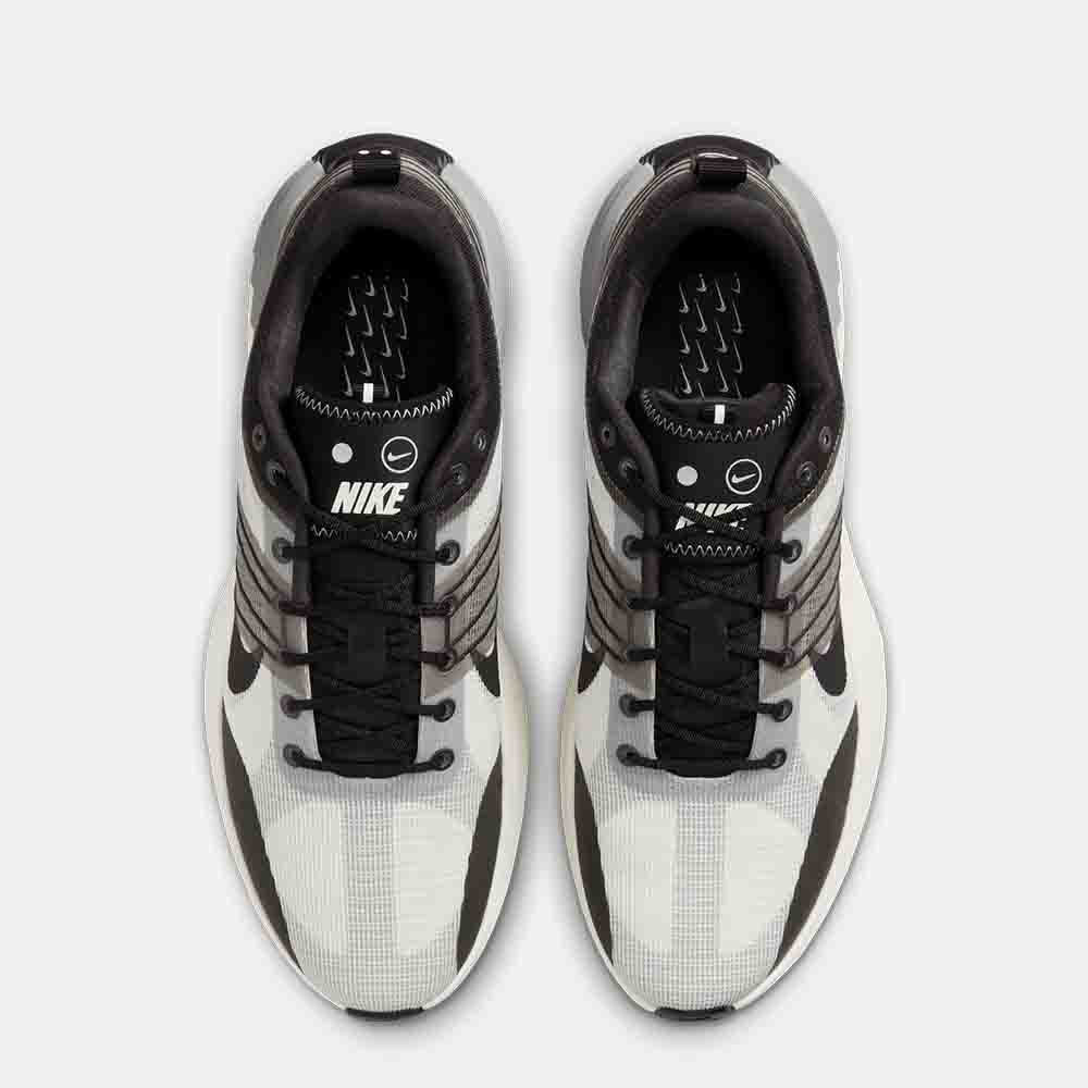 Top view of the Men's Nike Lunar Roam Running Shoes.