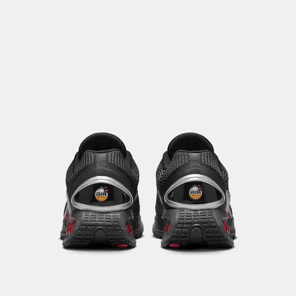 Rear view of the Men's Nike Air Max Dn.