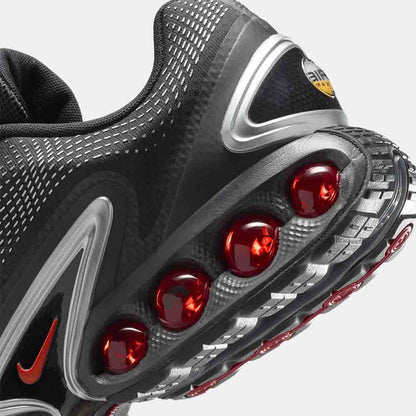 Up close, rear view of the Men's Nike Air Max Dn.