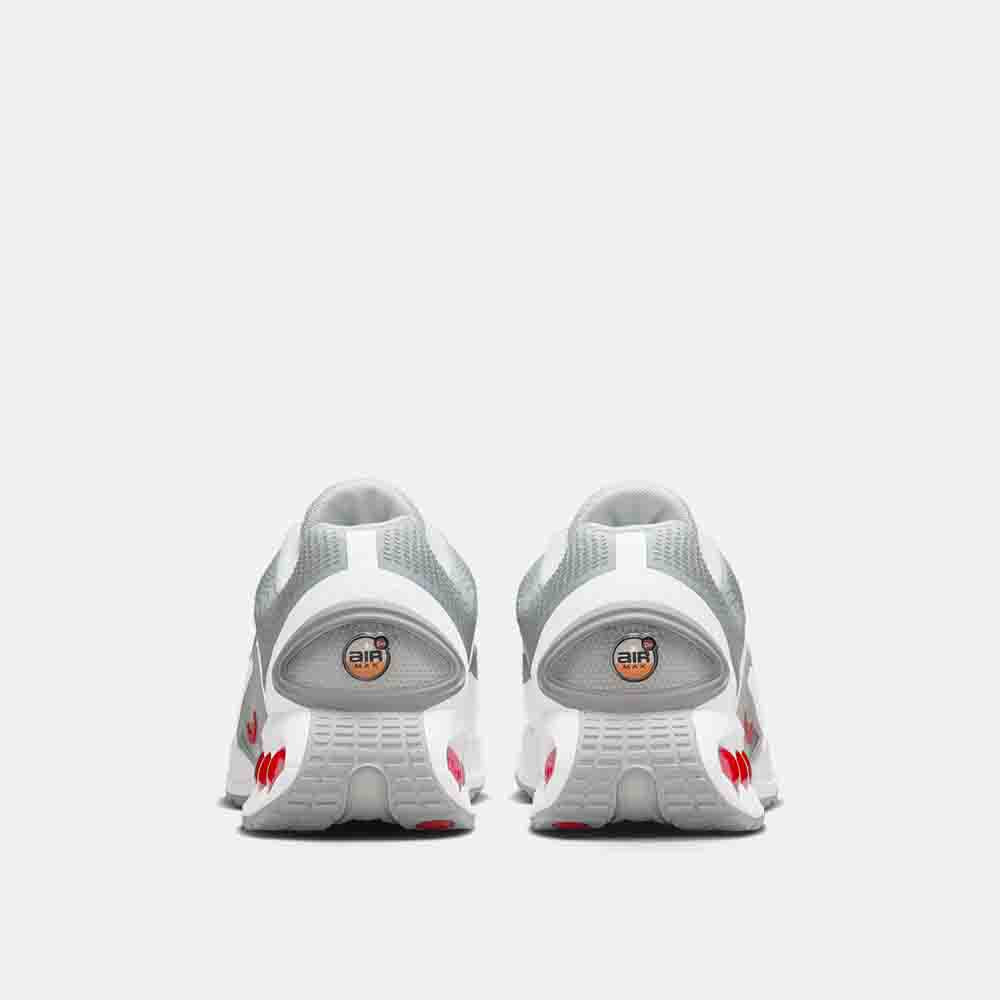 Rear view of the Men's Nike Air Max Dn.