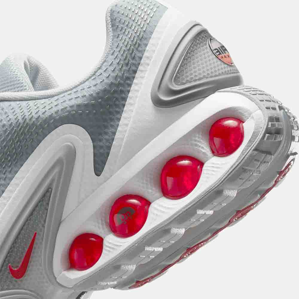 Up close, rear view of the Men's Nike Air Max Dn.