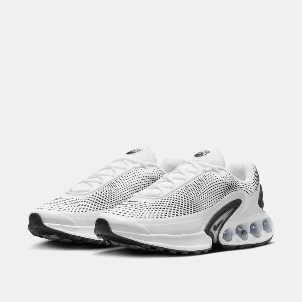 Front view of the Men's Nike Air Max Dn.