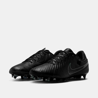 Front view of the Nike Tiempo Legend 10 Academy Soccer Cleats.