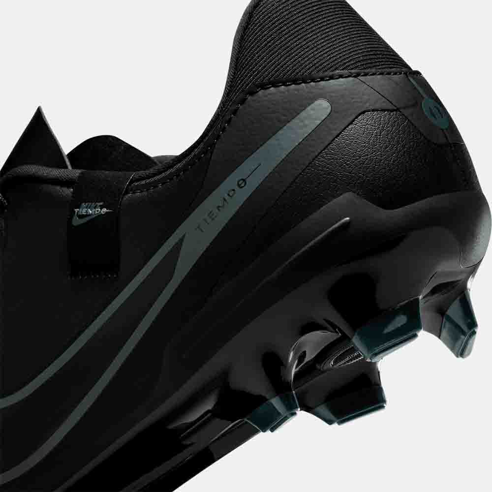 Up close, rear view of the Nike Tiempo Legend 10 Academy Soccer Cleats.