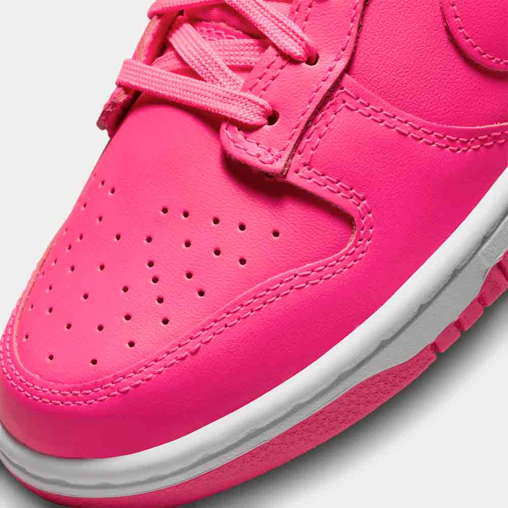Up close, front view of the Women's Nike Dunk Low.