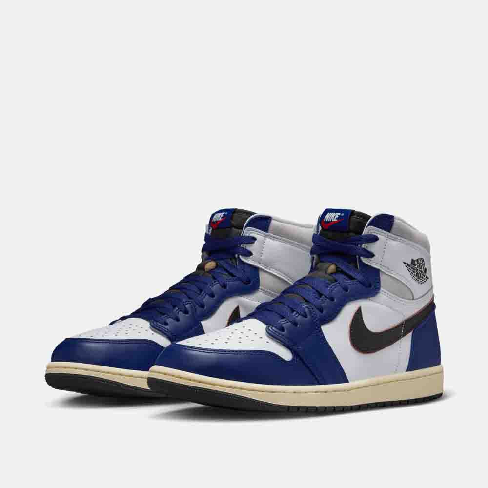 Front view of the Air Jordan 1 High OG "Rare Air".
