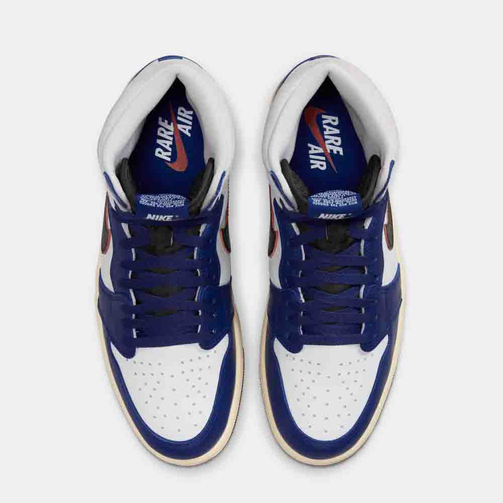 Top view of the Air Jordan 1 High OG "Rare Air".