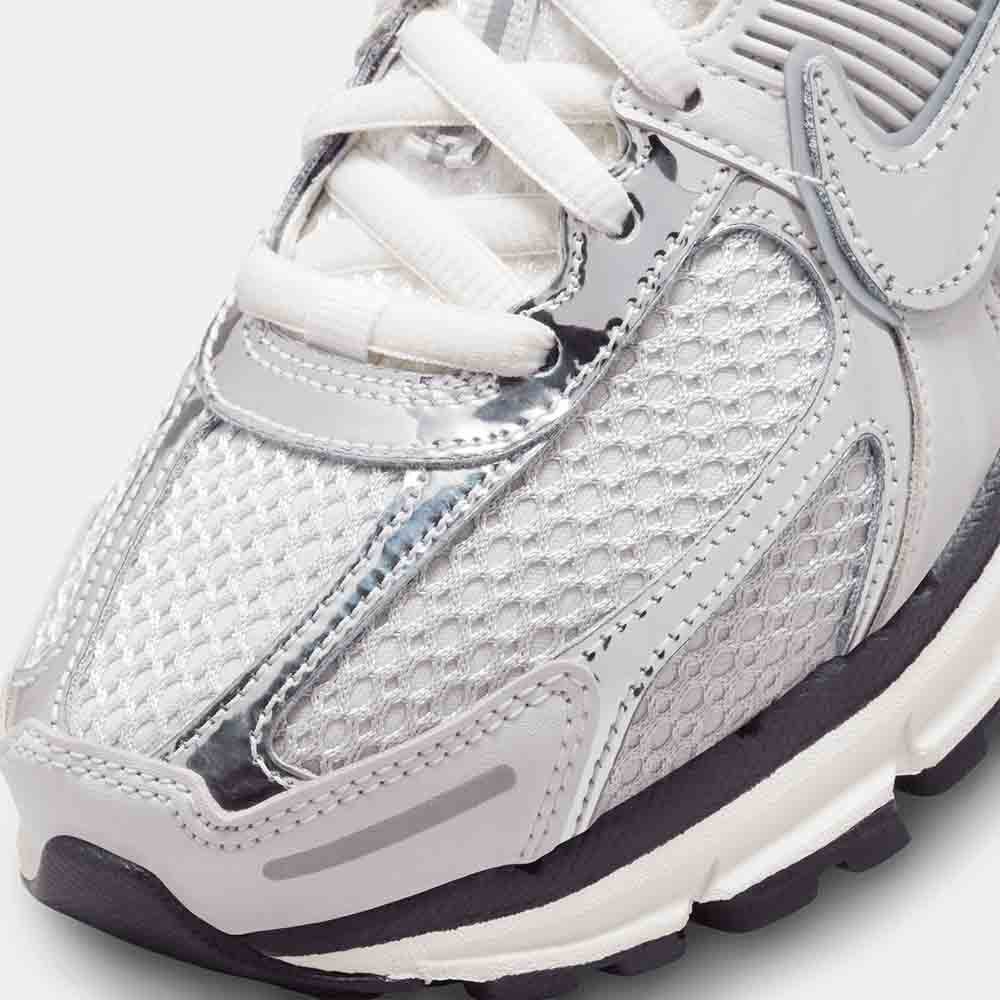 Up close, front view of the Nike Women's Zoom Vomero 5.