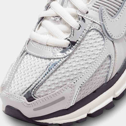 Up close, front view of the Nike Women's Zoom Vomero 5.